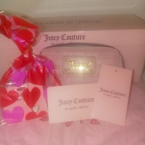 ❤️Juicy Couture 2PC❤️